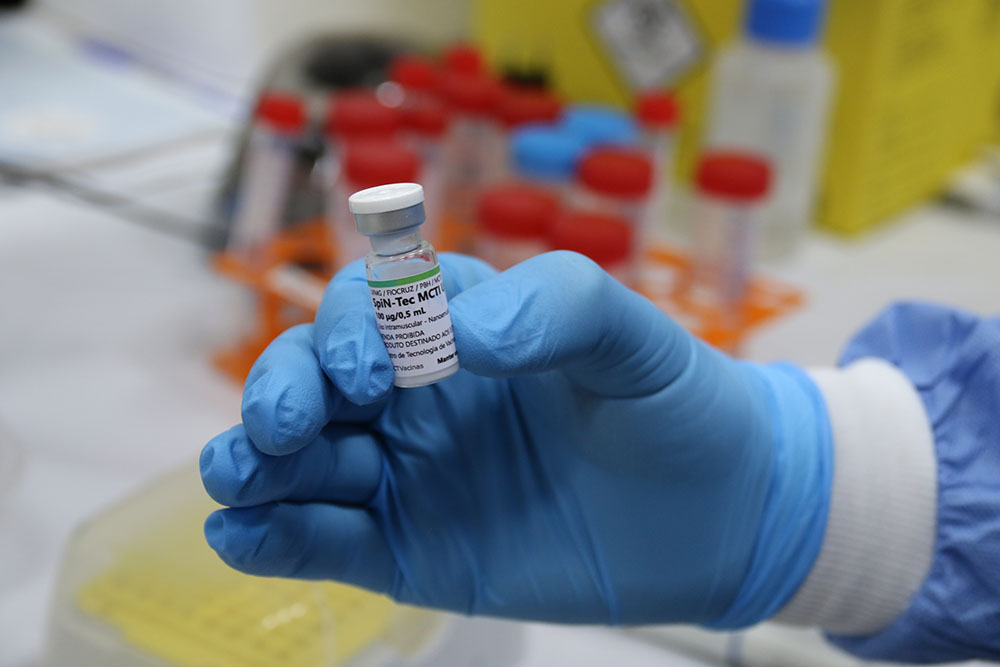 Minas Gerais investe em autonomia vacinal e mira doenças negligenciadas